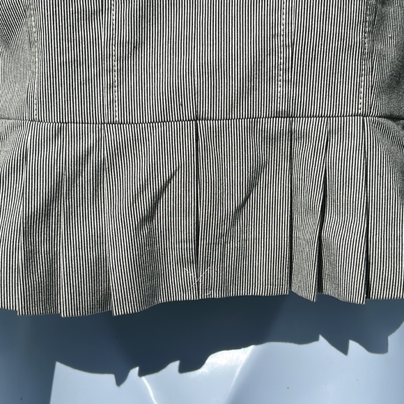 Ann Taylor LOFT Gray Striped Blazer Size 8P - Picture 7 of 13